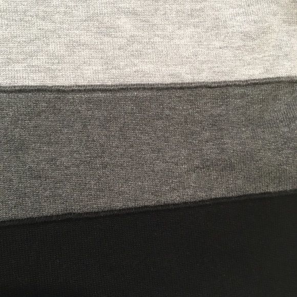 NWOT Xhilaration short sleeve turtleneck sweater - Picture 8 of 8